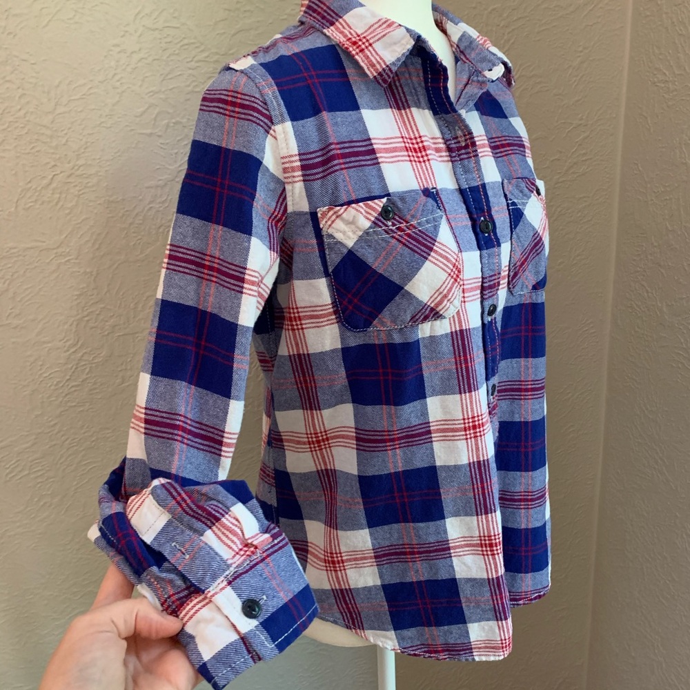 Hippy laundry plaid flannel button down. Size: L - Picture 9 of 12